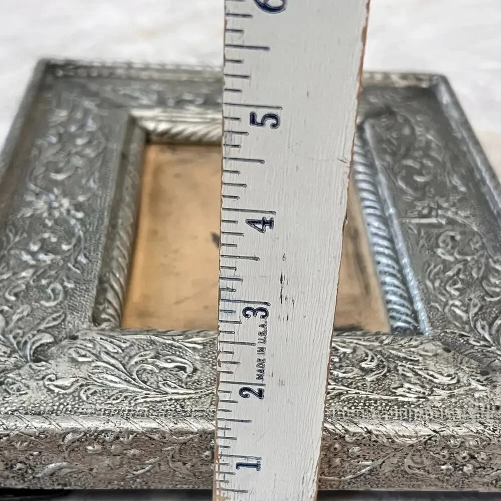 Silver Tone MCM Style Ornate Picture Frame Fits 5.5" x 3.5" Photos - Picture 9 of 14